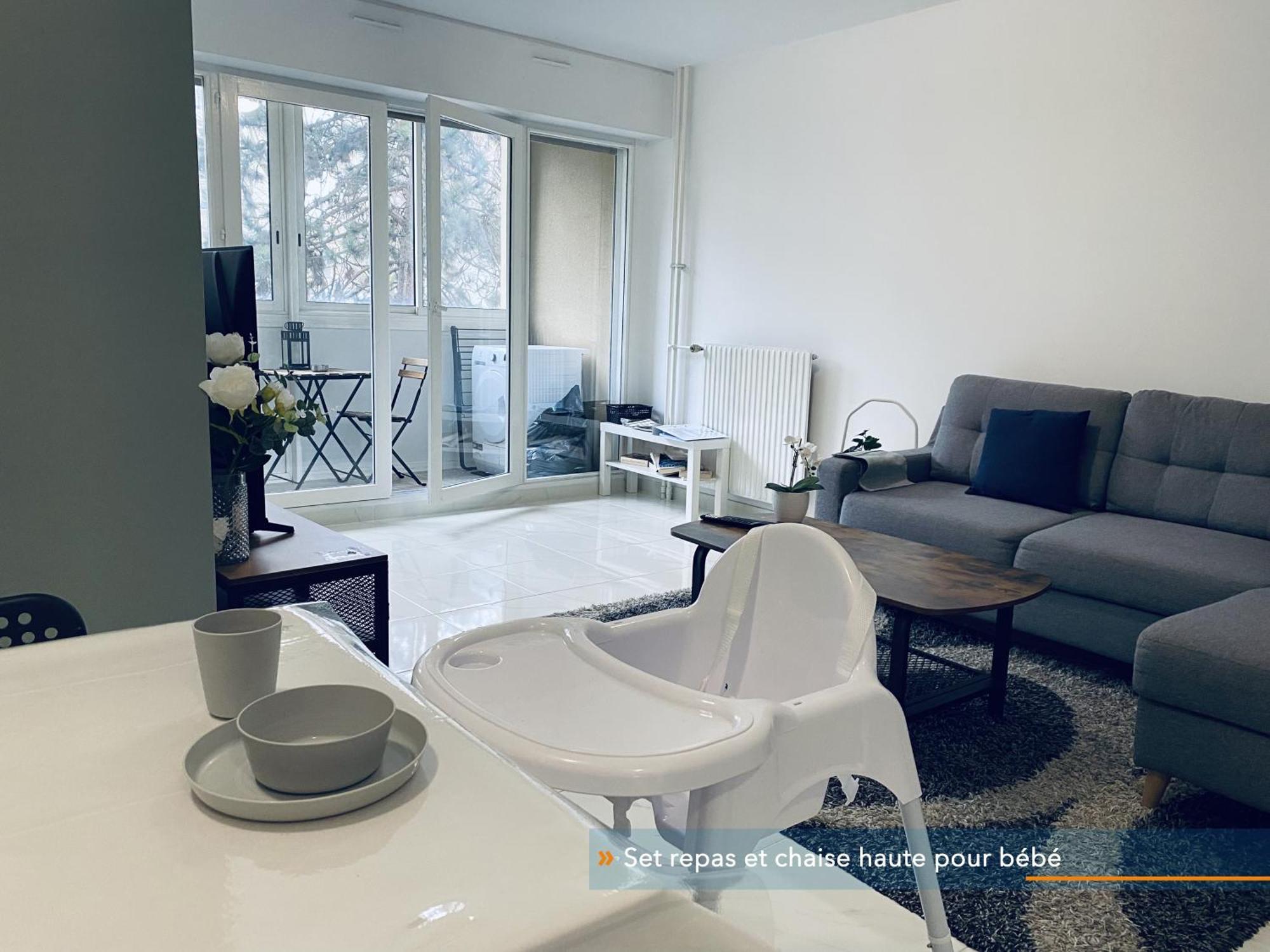 Appartement Parisien Neuf, Moderne Avec Une Grande Salon, 2 Chambres, 4 Lits, Parking Gratuit, 15Min De Paris Et 13 Min Aeroport Orly Vitry-sur-Seine Esterno foto