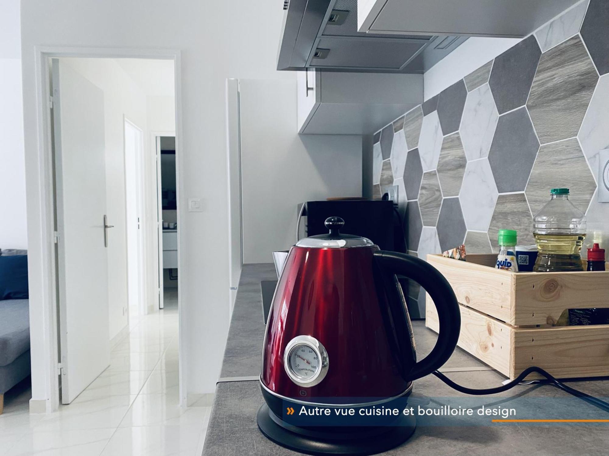 Appartement Parisien Neuf, Moderne Avec Une Grande Salon, 2 Chambres, 4 Lits, Parking Gratuit, 15Min De Paris Et 13 Min Aeroport Orly Vitry-sur-Seine Esterno foto