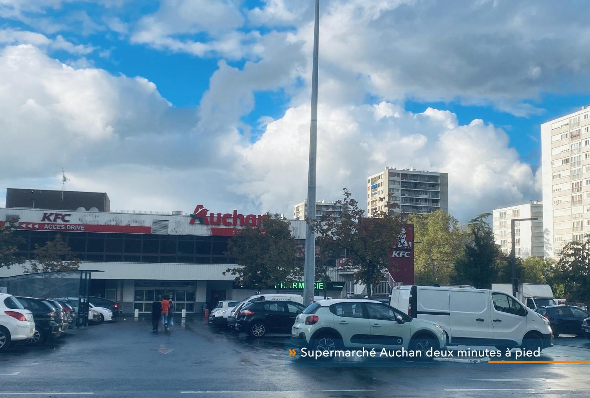 Appartement Parisien Neuf, Moderne Avec Une Grande Salon, 2 Chambres, 4 Lits, Parking Gratuit, 15Min De Paris Et 13 Min Aeroport Orly Vitry-sur-Seine Esterno foto